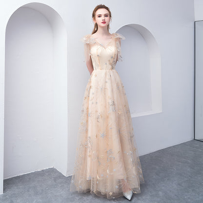 Robe de bal en tulle et paillettes Champ S Line 668