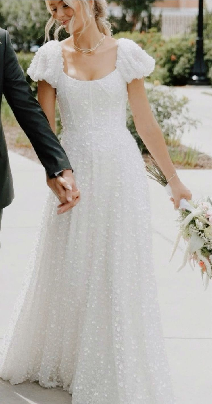 A Line White Sequin Wedding Dress Elegant Bridal Dress J8136