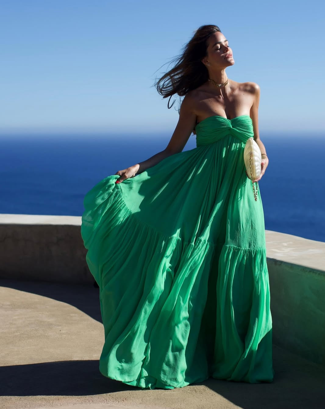 Robe de soirée de mariage verte bustier coupe trapèze J7195