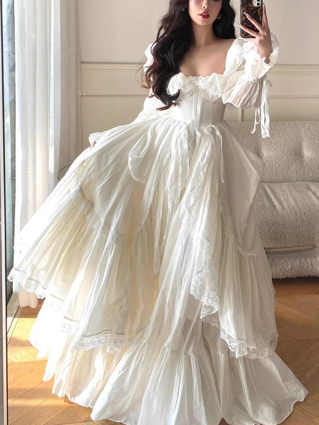 Robe longue de soirée ivoire trapèze en mousseline de soie et dentelle, robe d'anniversaire avec dentelle J8431