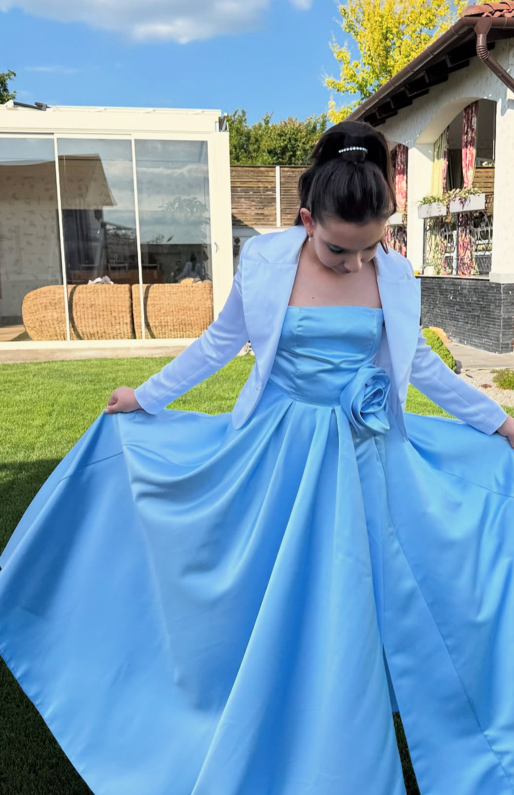 Trägerloses A-Linien-Blau-Langballkleid mit Schlitz und Hochzeitsgastkleid J7861