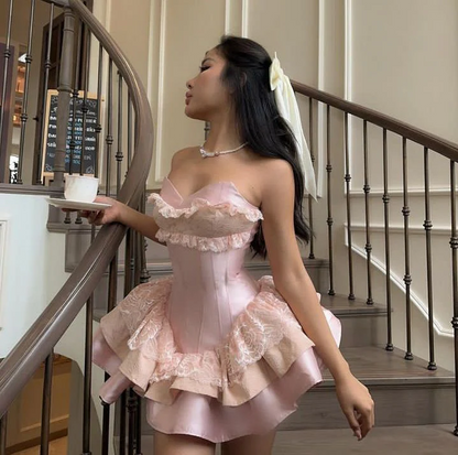 Robe de bal courte rose avec dentelle et décolleté en cœur, mini robe d'anniversaire J8386