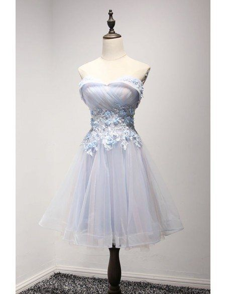 Robe de soirée courte en tulle, coupe trapèze, décolleté en cœur, avec applications, J7627