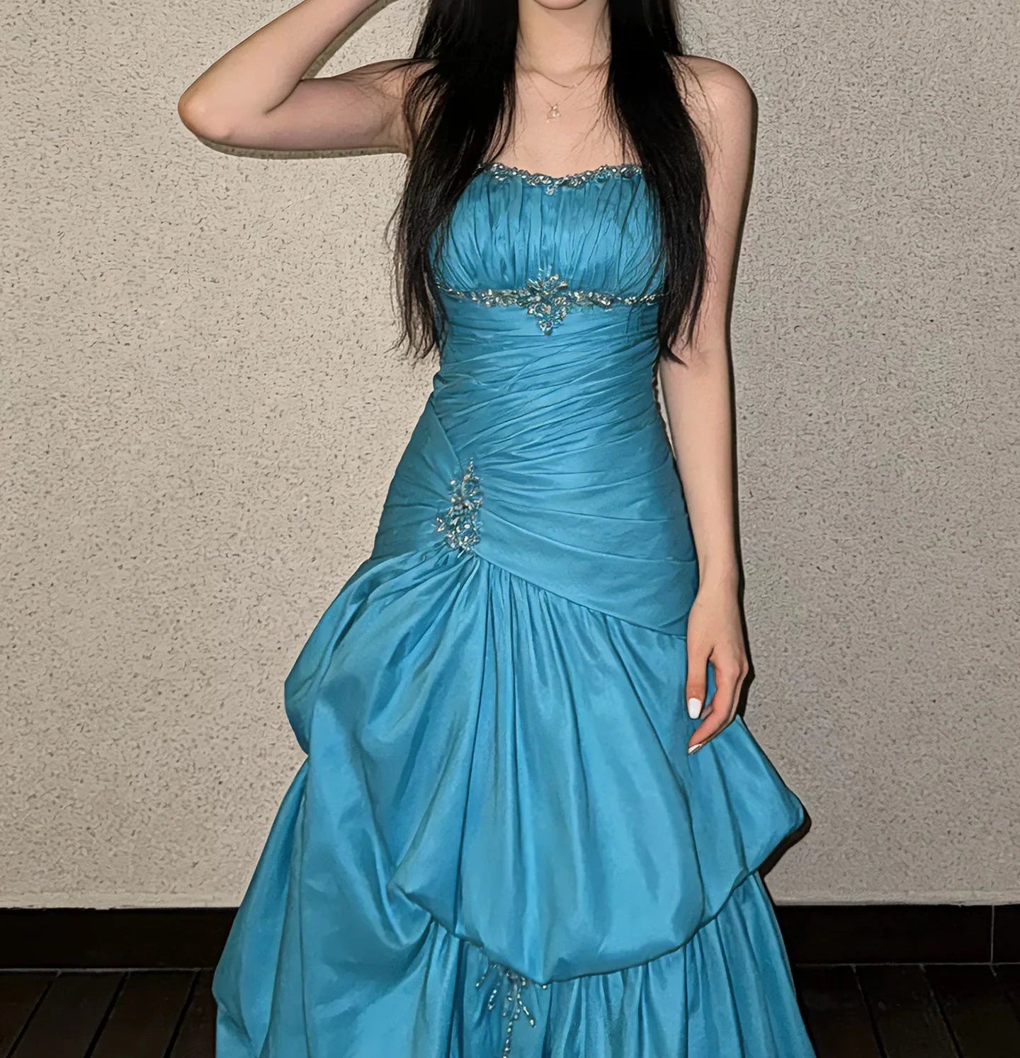Trägerloses silbernes Vintage-Abendkleid, A-Linie, Geburtstagskleid J9370
