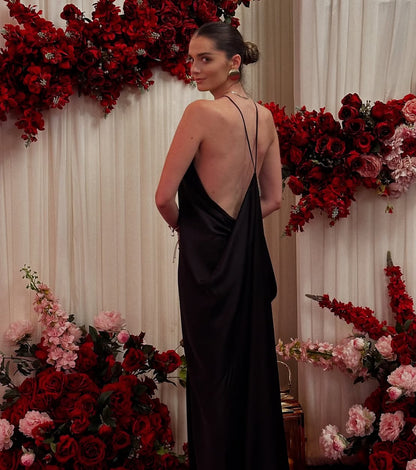 Schwarzes Etuikleid, rückenfreies Abendkleid J7821