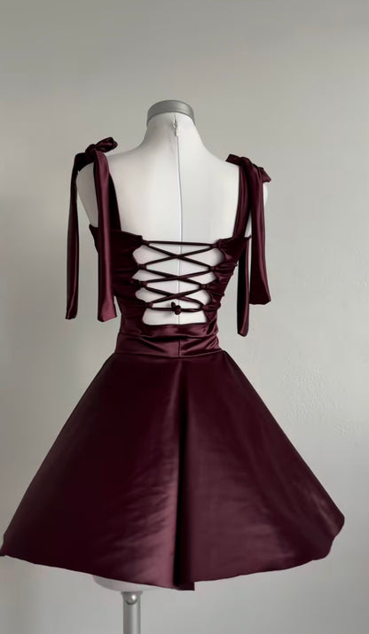 A-Linie Weinrotes Homecoming-Kleid Mini-Partykleid J7409