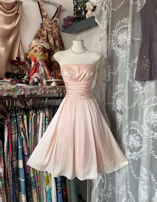 Robe de soirée formelle en satin rose coupe A J8445