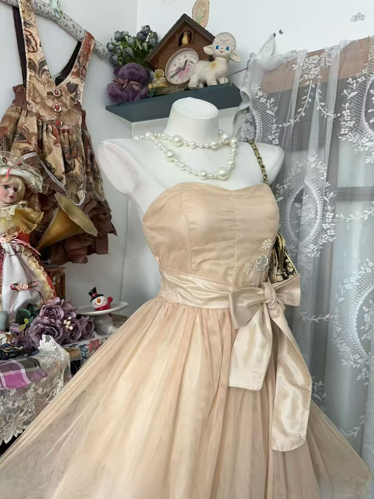 Trägerloses silbernes Vintage-Abendkleid, A-Linie, Geburtstagskleid J9370