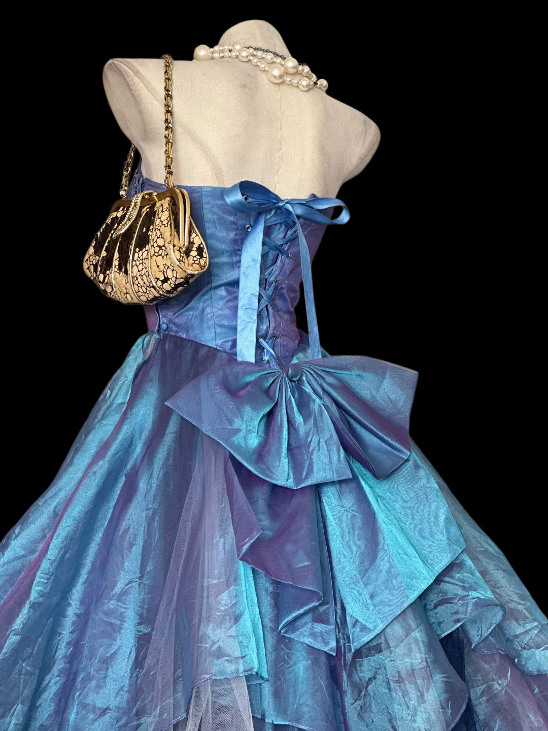 Robe de bal bustier violette en satin avec appliques, robe de soirée formelle J9413