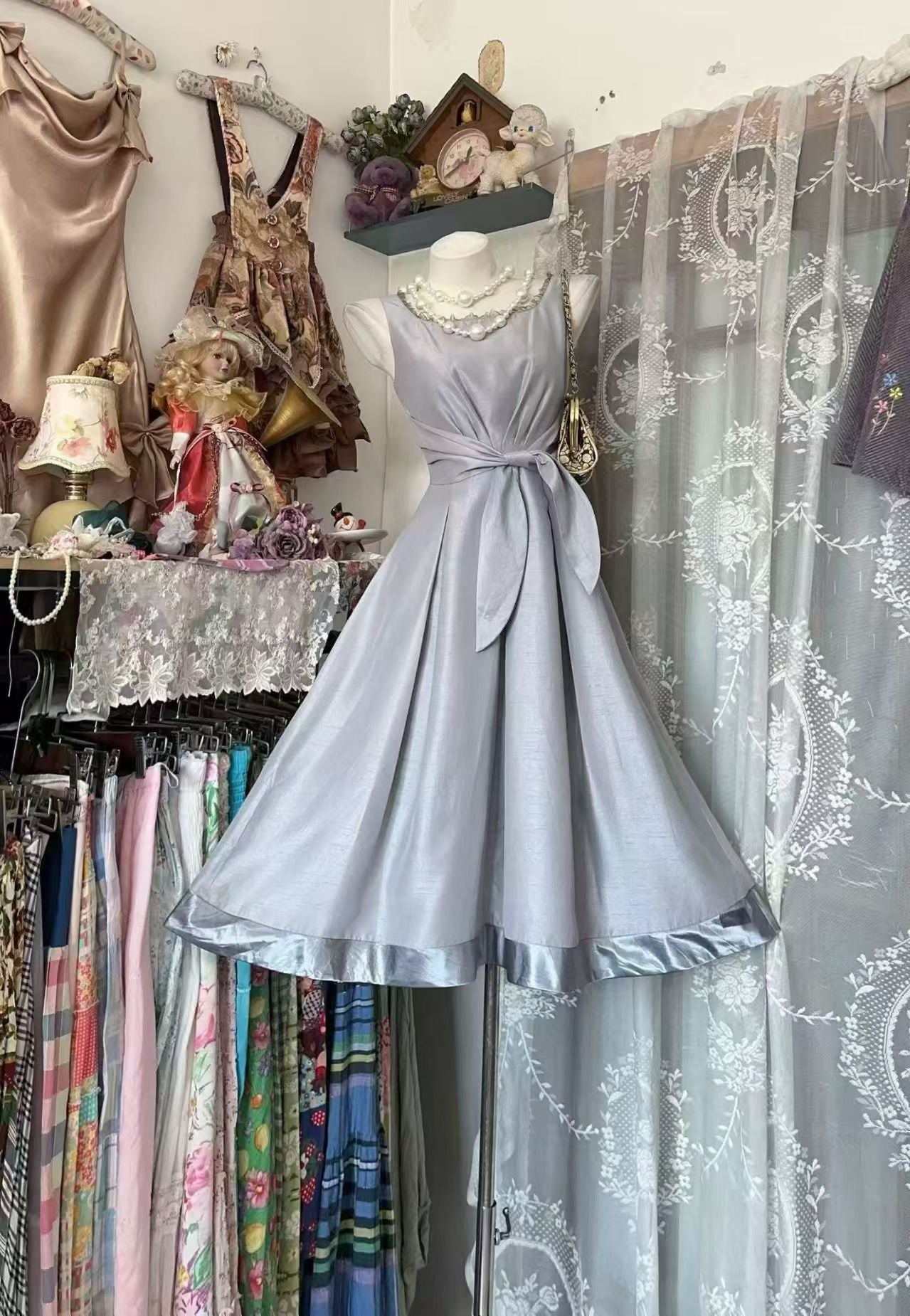 Trägerloses silbernes Vintage-Abendkleid, A-Linie, Geburtstagskleid J9370