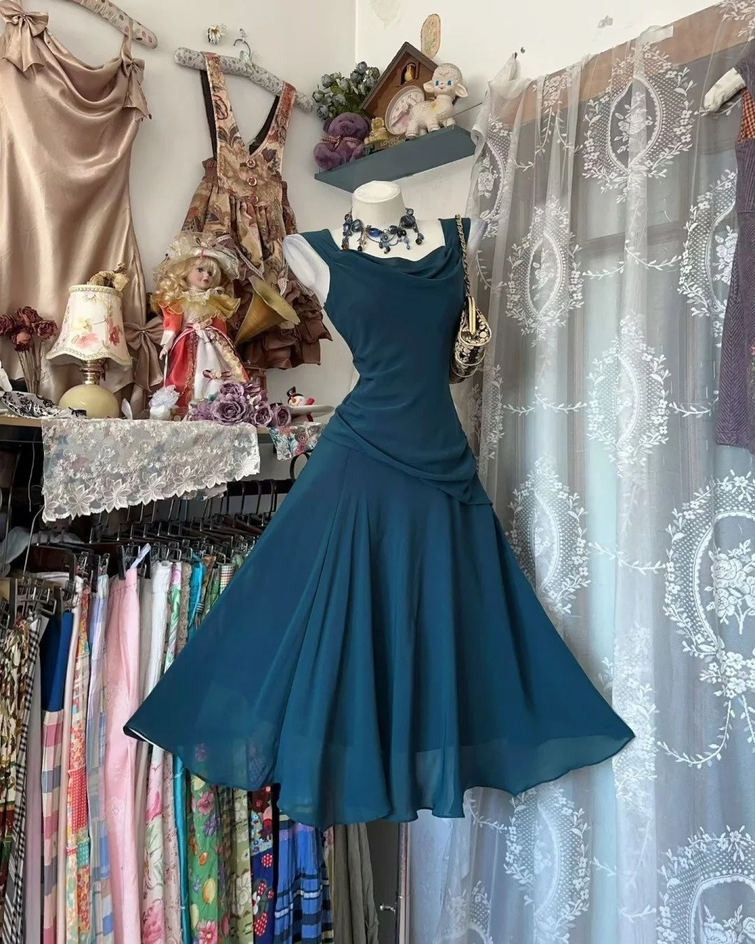 Robe de bal bustier violette en satin avec appliques, robe de soirée formelle J9413