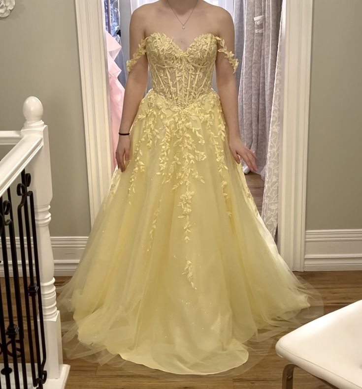 Appliqued Straps A Line Yellow Tulle Formal Prom Dress J11915