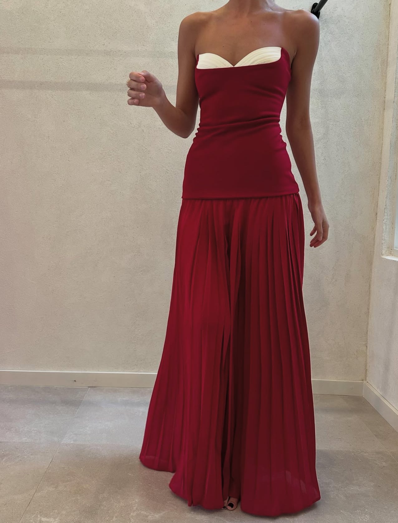 Robe de bal plissée bordeaux à col en cœur, robe de remise de diplôme formelle J7649