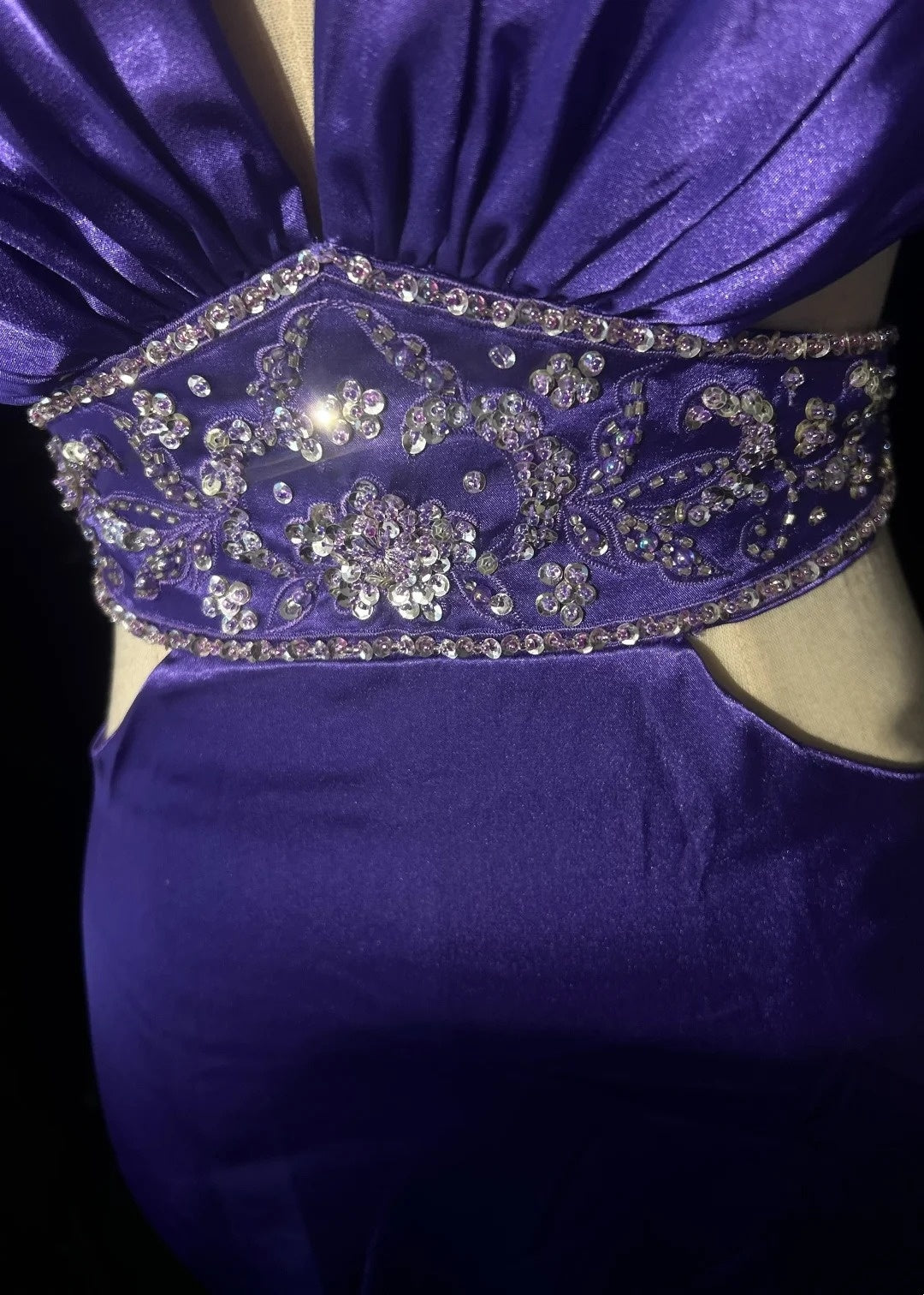 Robe de bal bustier violette en satin avec appliques, robe de soirée formelle J9413