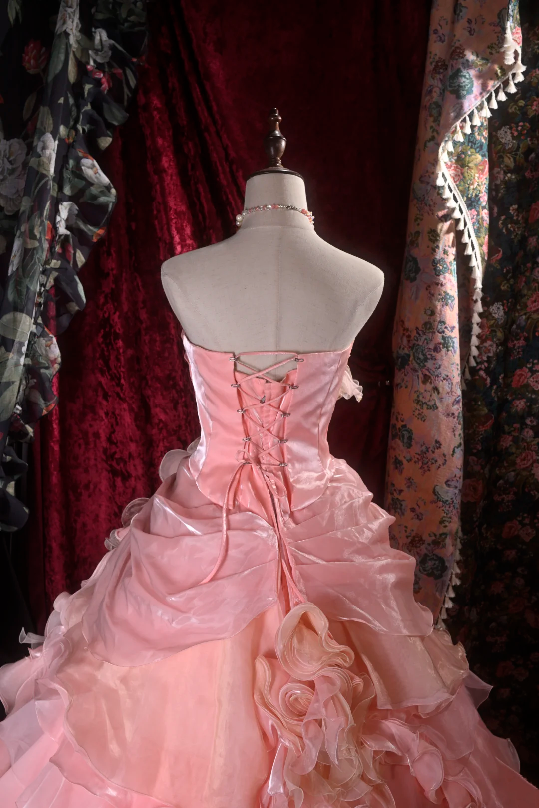 Trägerloses silbernes Vintage-Abendkleid, A-Linie, Geburtstagskleid J9370