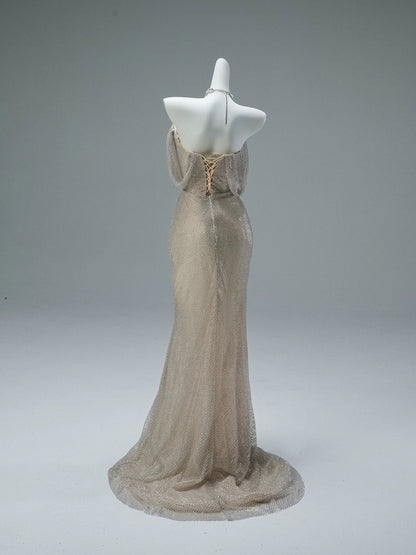 Schulterfreies Meerjungfrau-Ballkleid mit Schlitz J8432