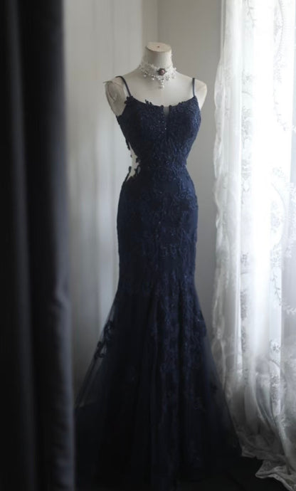 Robe de soirée fourreau noire sexy longue avec fente J8826