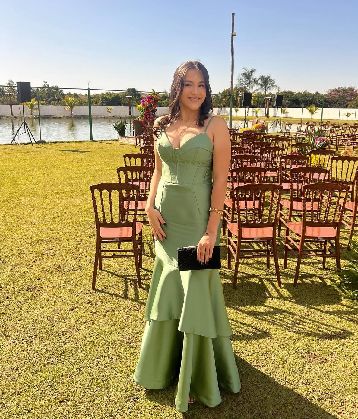 Robe de soirée longue verte style sirène à bretelles spaghetti J7781