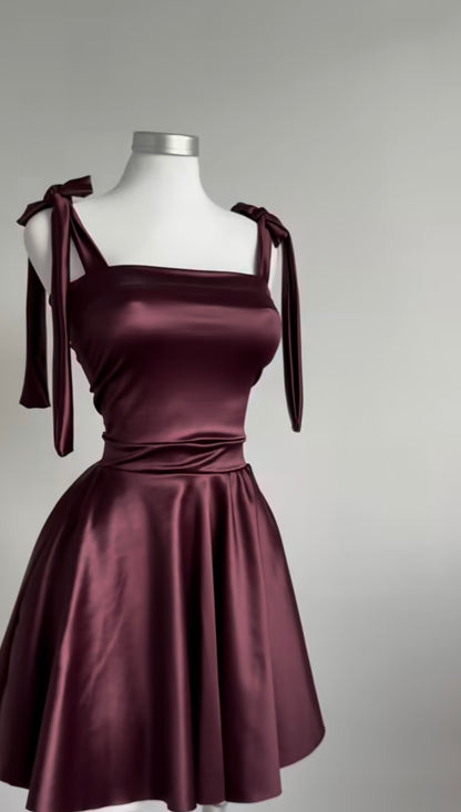 A-Linie Weinrotes Homecoming-Kleid Mini-Partykleid J7409