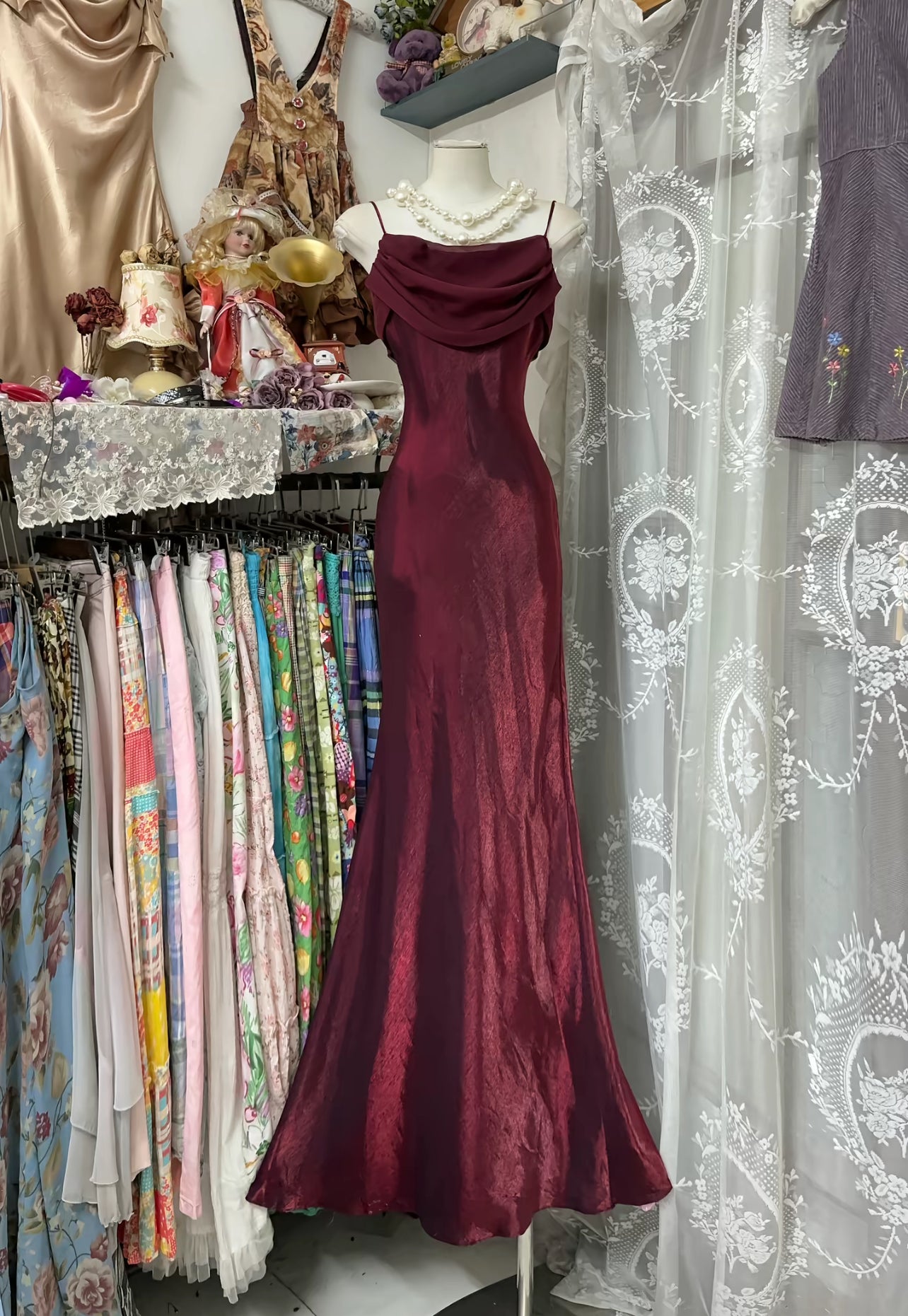 Robe de bal longue bordeaux à bretelles spaghetti, robe de soirée formelle J8531