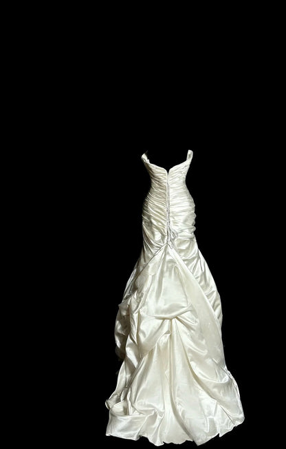 Strapless Mermaid Satin Wedding Dress Elegant Bridal Dress J7989