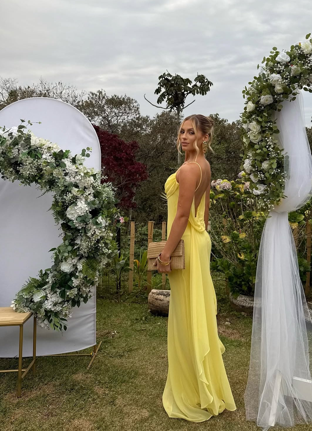 Robe de soirée fourreau noire sexy longue avec fente J8826