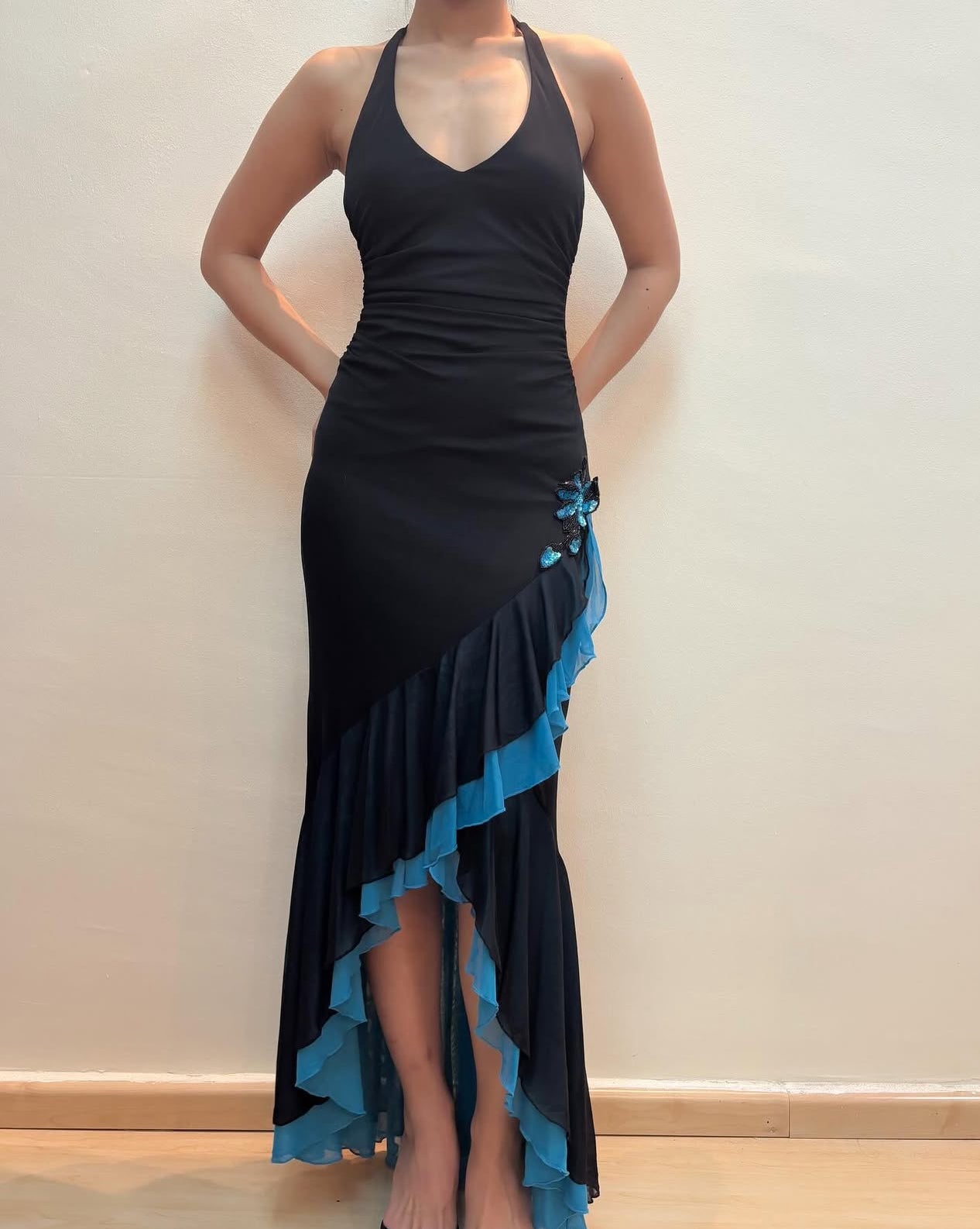 Halter Mermaid Ruffle Prom Dress Vintage Black Evening Gown J8549