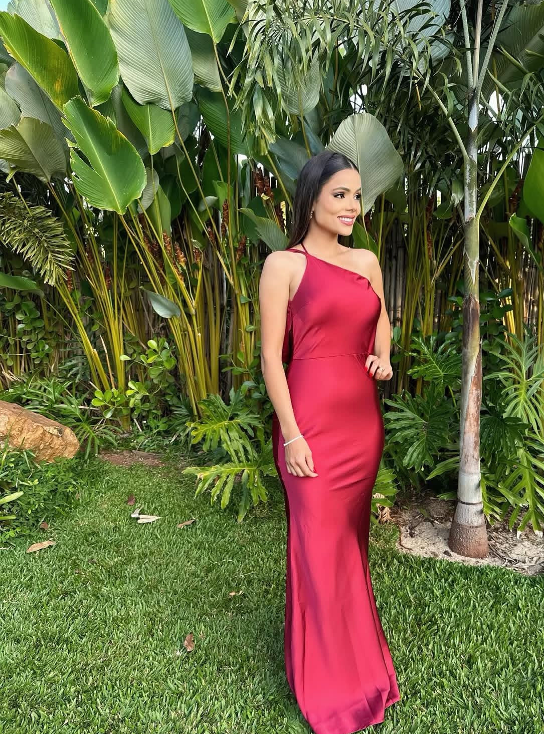 Robe fourreau rouge asymétrique pour invité de mariage, robe de soirée formelle J7149