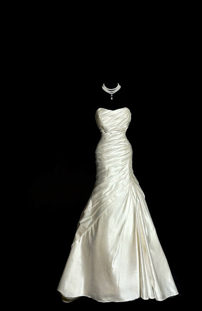 Strapless Mermaid Satin Wedding Dress Elegant Bridal Dress J7989