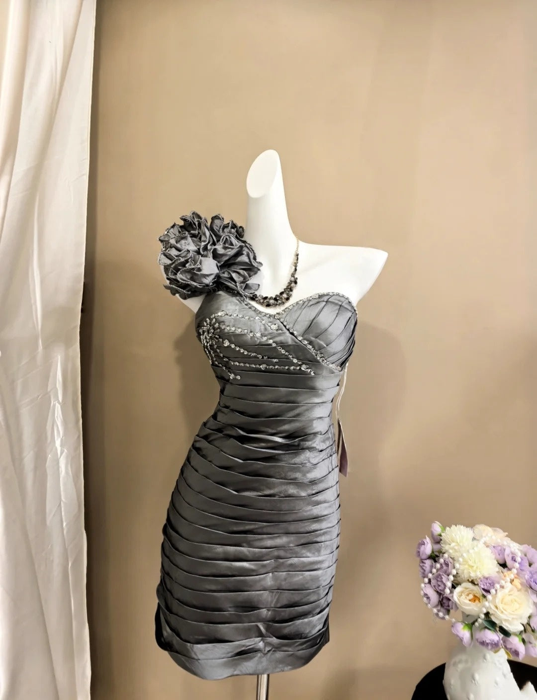 Gray Sheath Homecoming Dress Pleaded Short Birthday Dress J10183