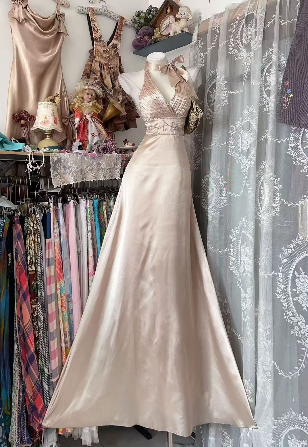 Trägerloses silbernes Vintage-Abendkleid, A-Linie, Geburtstagskleid J9370