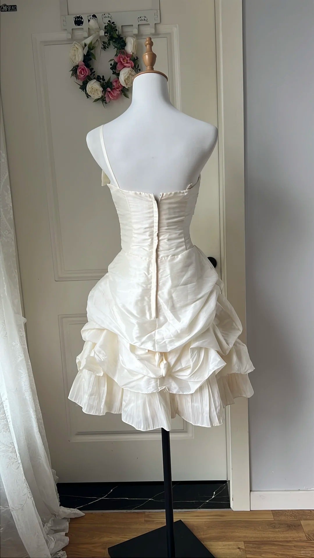Robe de bal bustier violette en satin avec appliques, robe de soirée formelle J9413
