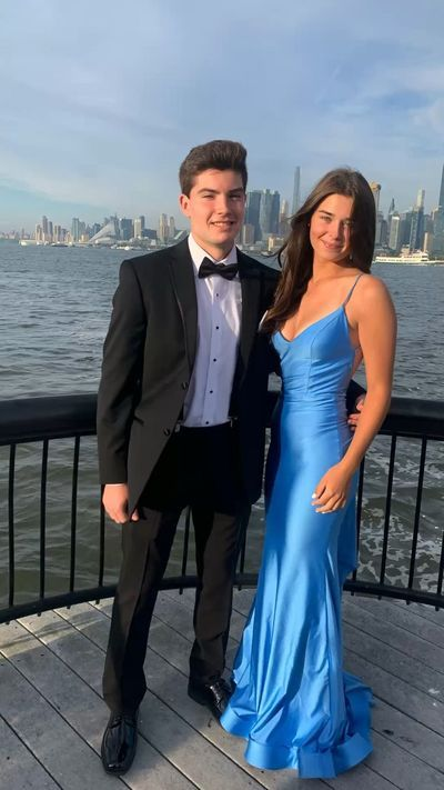 Robe de bal longue sirène bleue à bretelles spaghetti en satin 2461