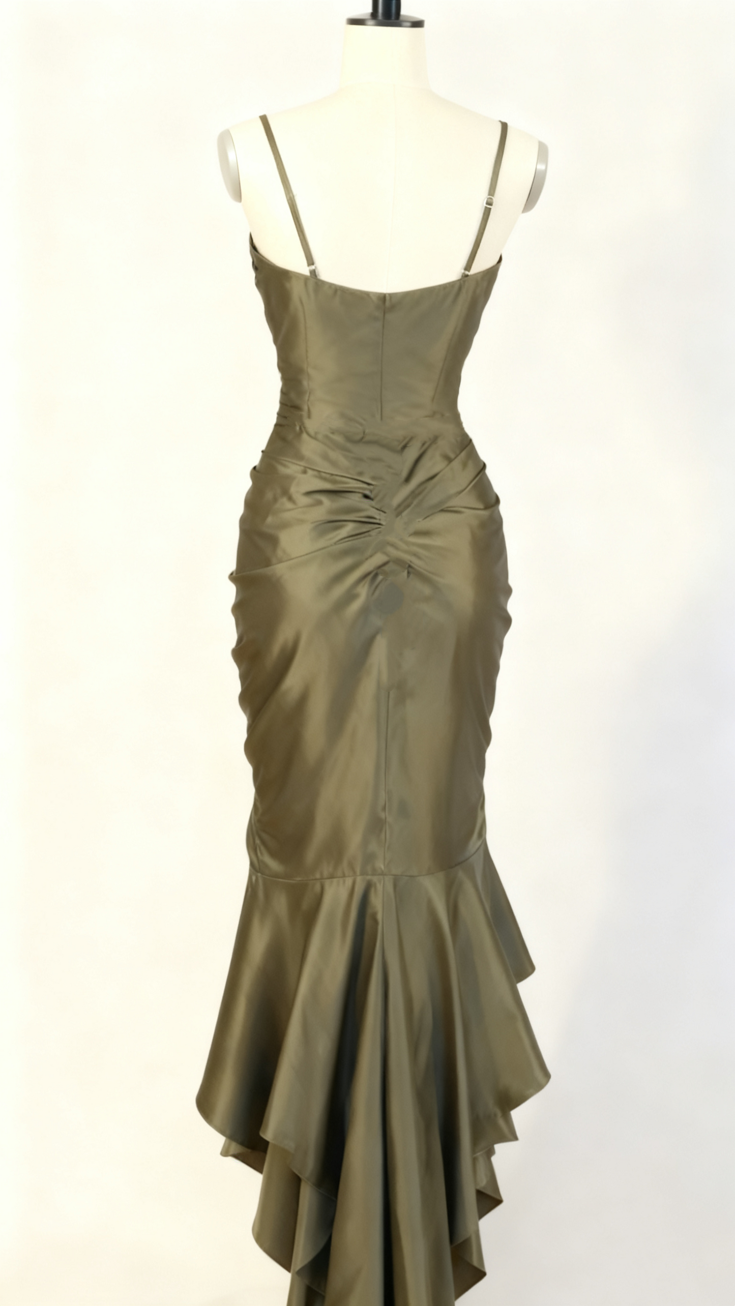 Robe de bal longue fourreau verte à bretelles spaghetti J2672