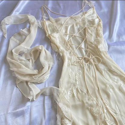 Robe de bal longue beige en mousseline de soie, coupe trapèze, style vintage, référence J2944