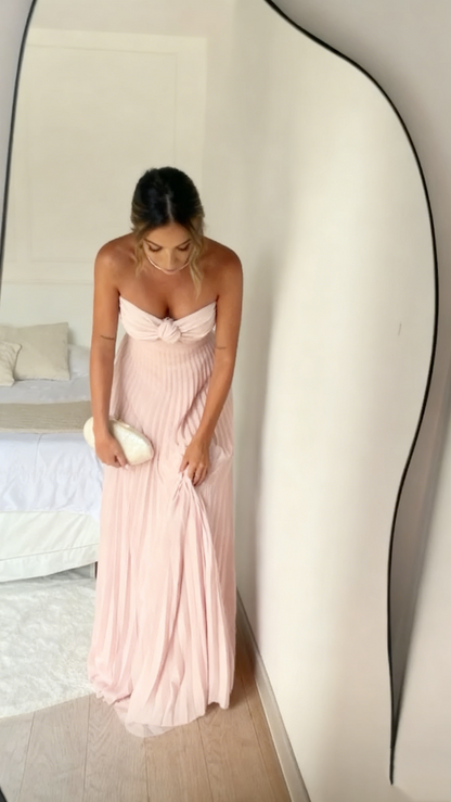 Robe de soirée longue en mousseline de soie rose clair sans bretelles J3987