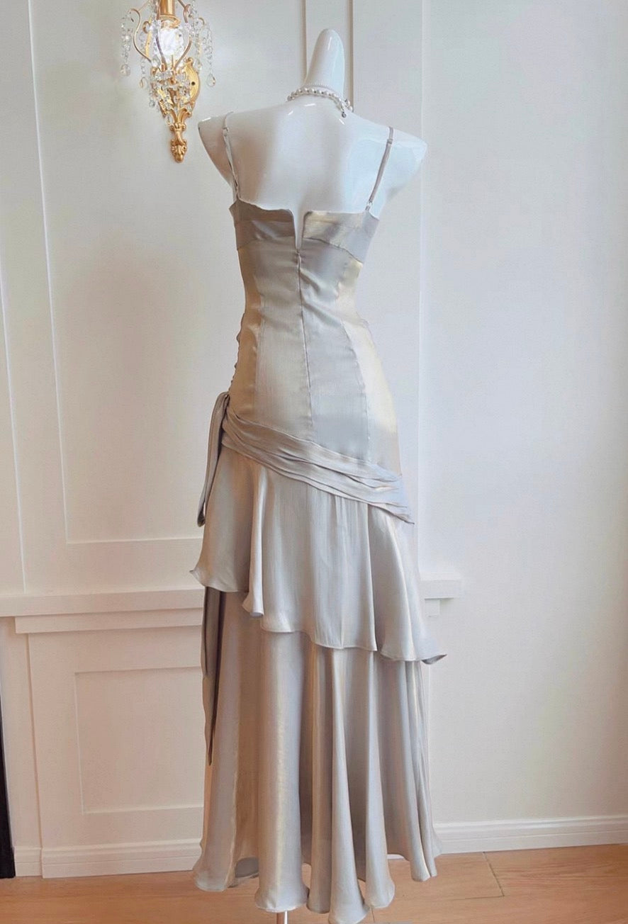 Robe de soirée longue vintage gris argenté J4470