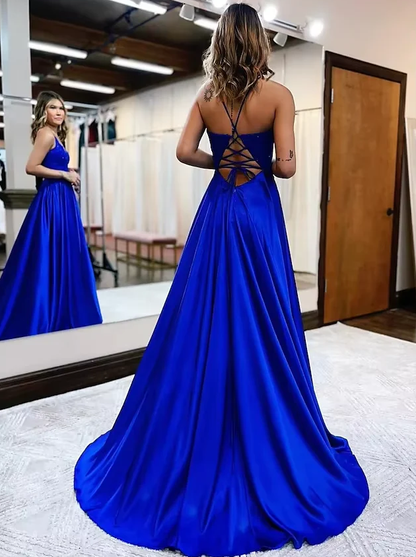 Robe de bal longue en satin avec appliques et fentes J4810