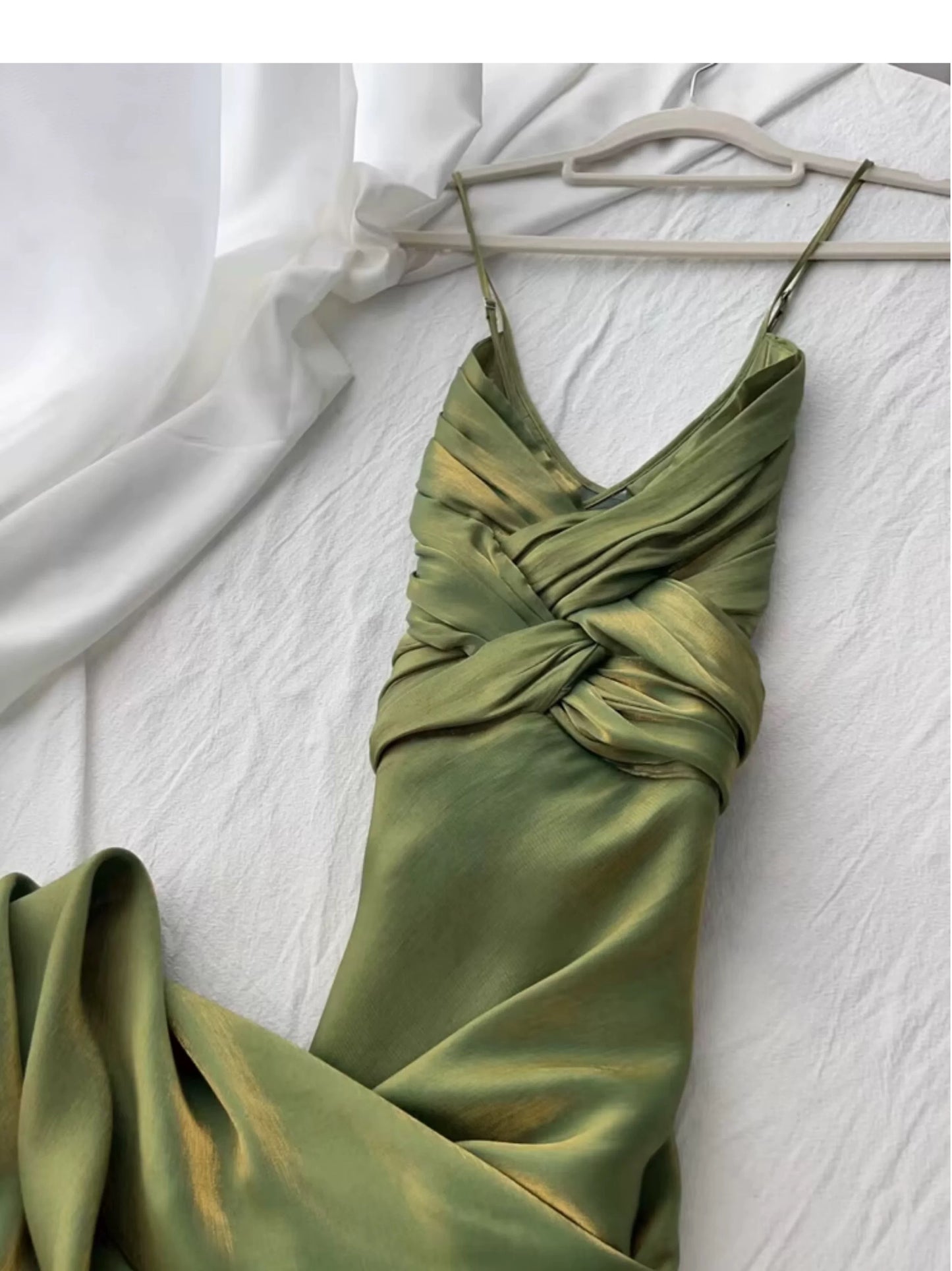 Spaghettiträger Elfenbein Ballkleid Meerjungfrau Geburtstagskleid J6524