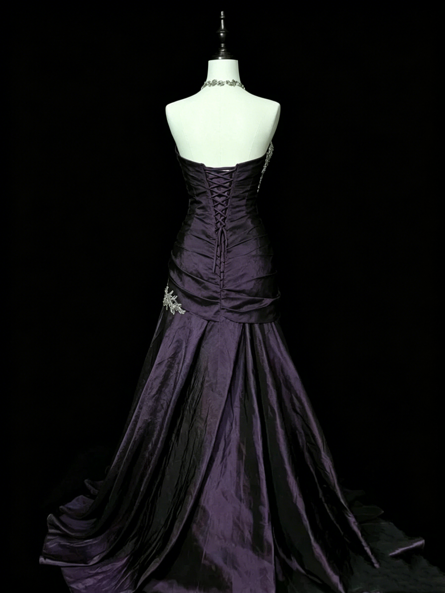 Lila Meerjungfrau Sweetheart Langes Abendkleid Trägerloses Ballkleid J8334