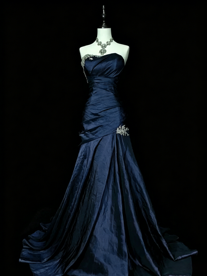 Lila Meerjungfrau Sweetheart Langes Abendkleid Trägerloses Ballkleid J8334