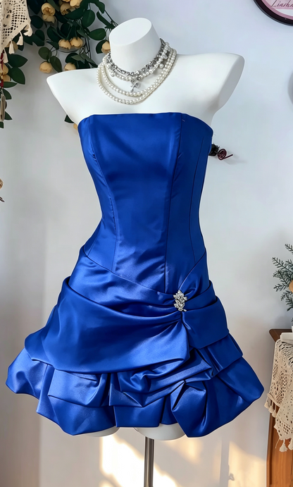 Robe de bal courte bustier coupe trapèze verte J8413