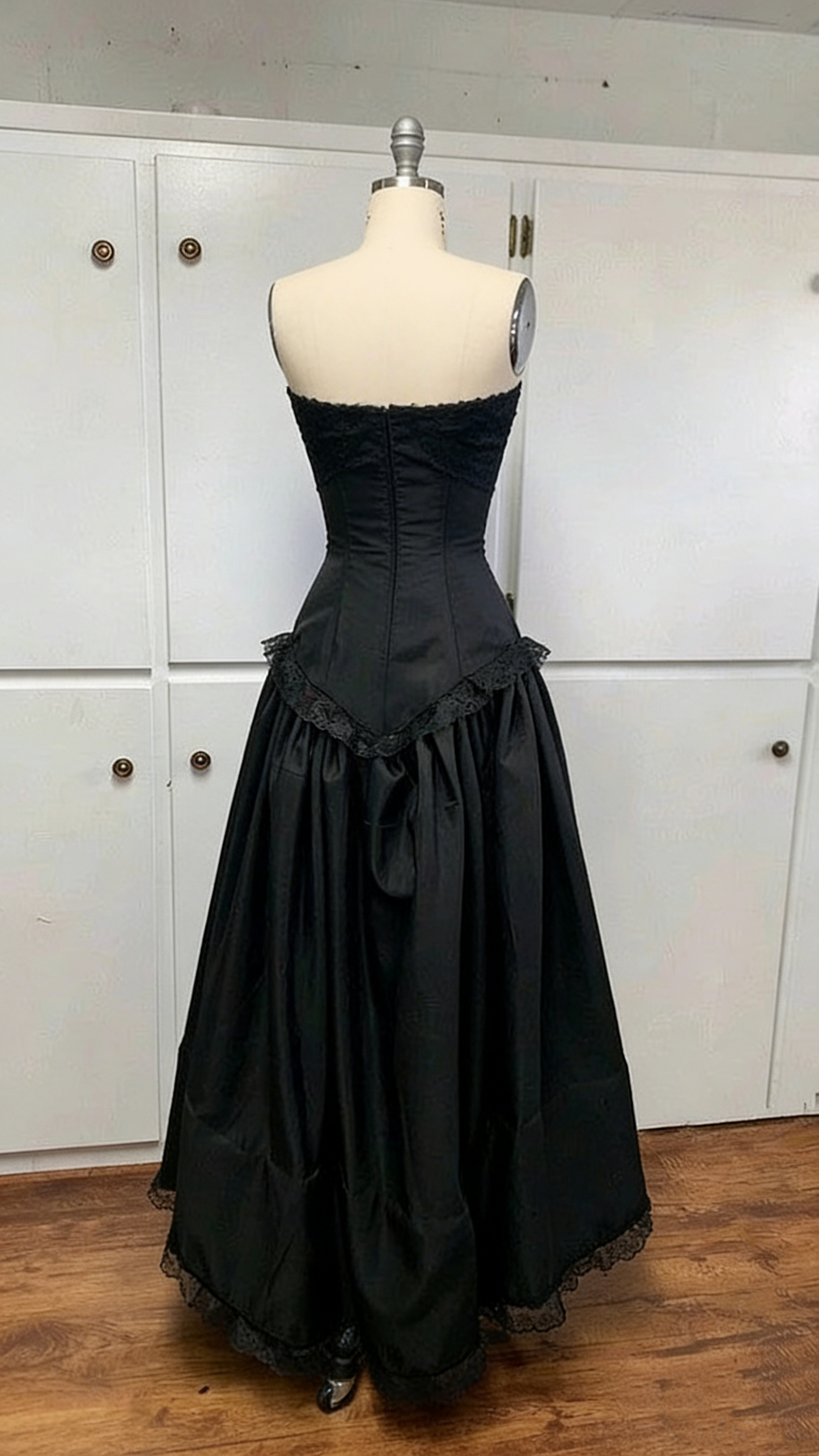 Black Strapless Vintage Formal Long Prom Dress Evening Dress  J8473