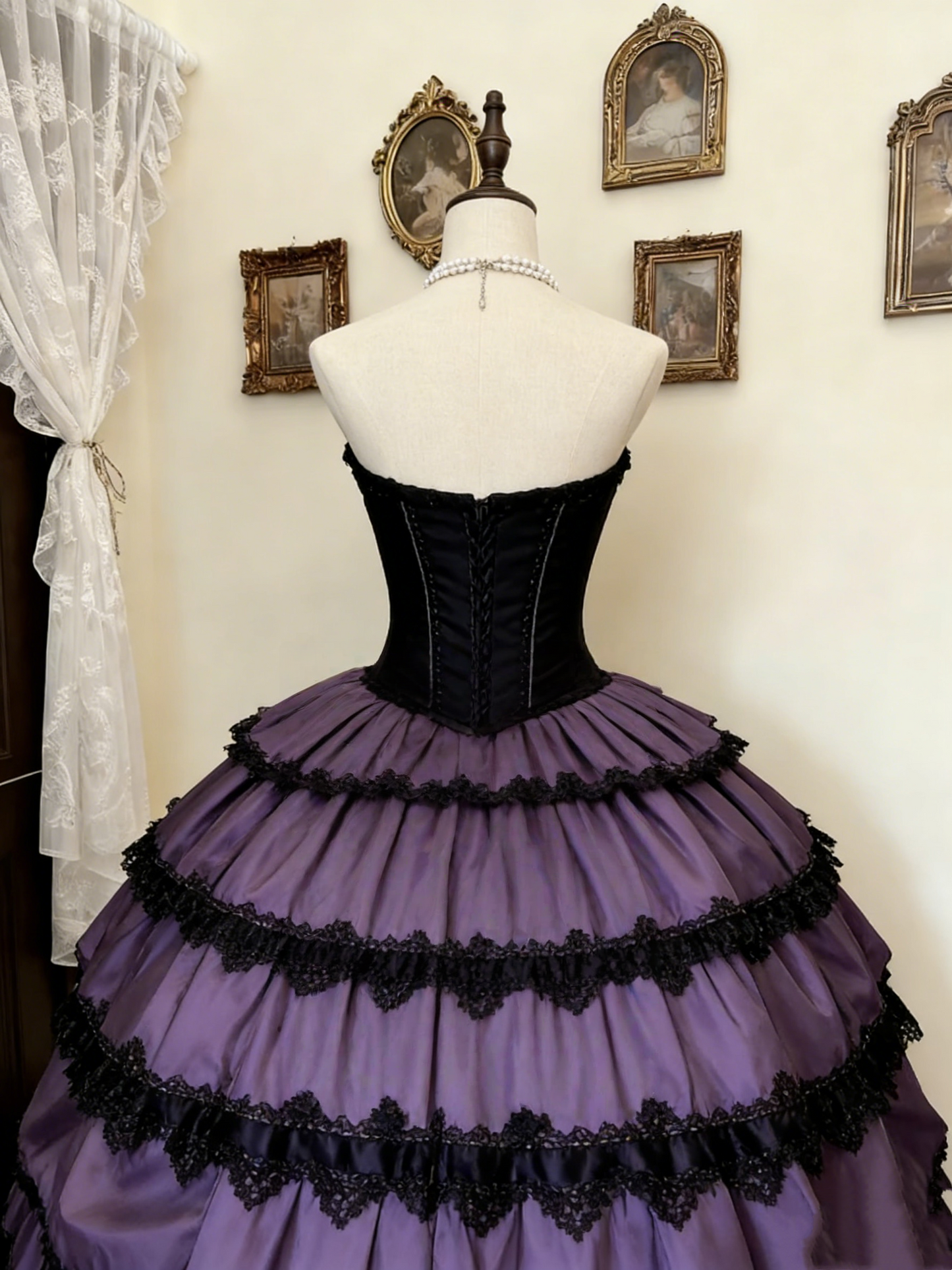 Robe de bal violette pour Sweet 16 avec dentelle, robe de fête mignonne pour adolescentes J8659