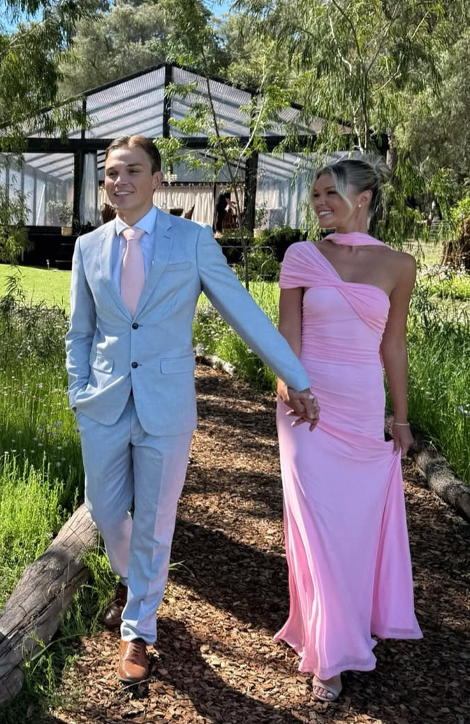 Robe de soirée fourreau noire sexy longue avec fente J8826