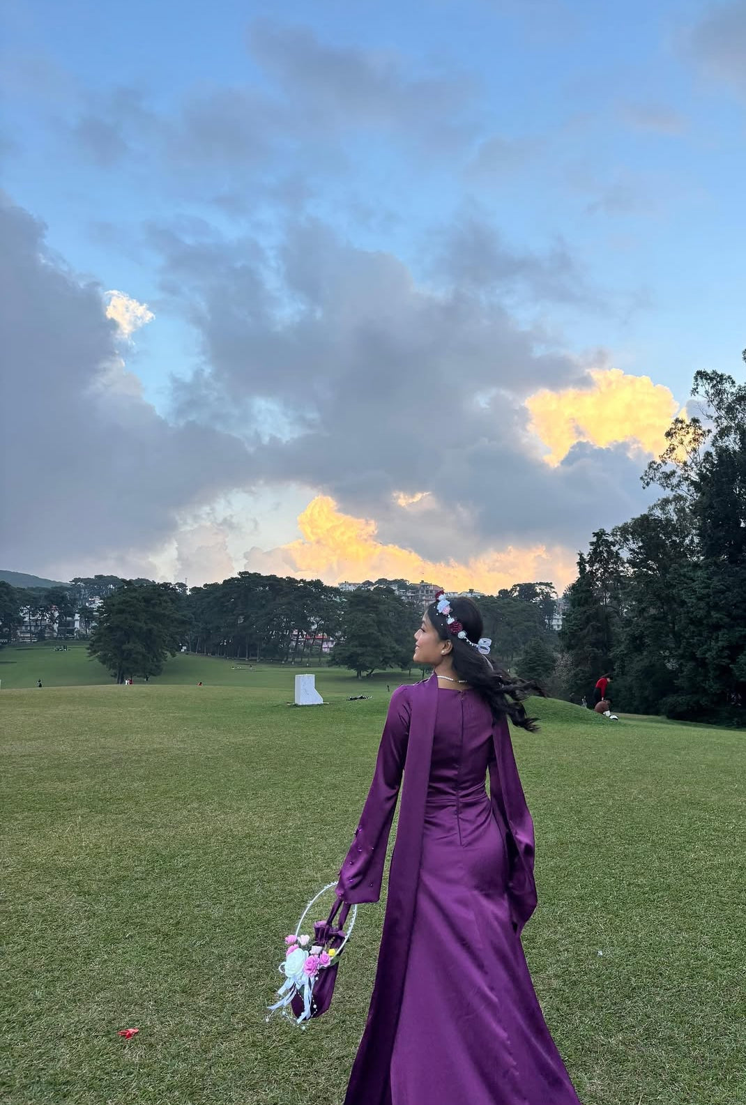 Robe de soirée fourreau noire sexy longue avec fente J8826