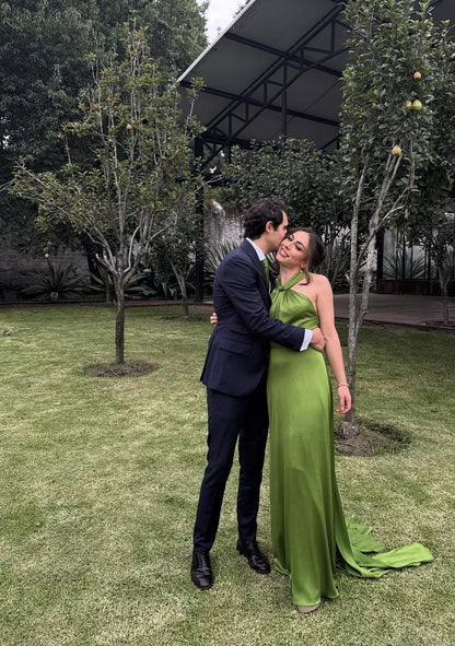 Robe de soirée fourreau noire sexy longue avec fente J8826