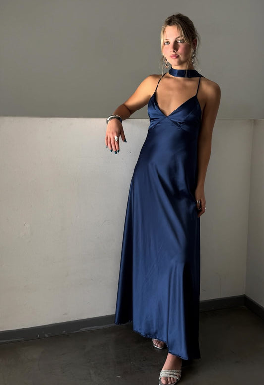 Robe de soirée fourreau noire sexy longue avec fente J8826