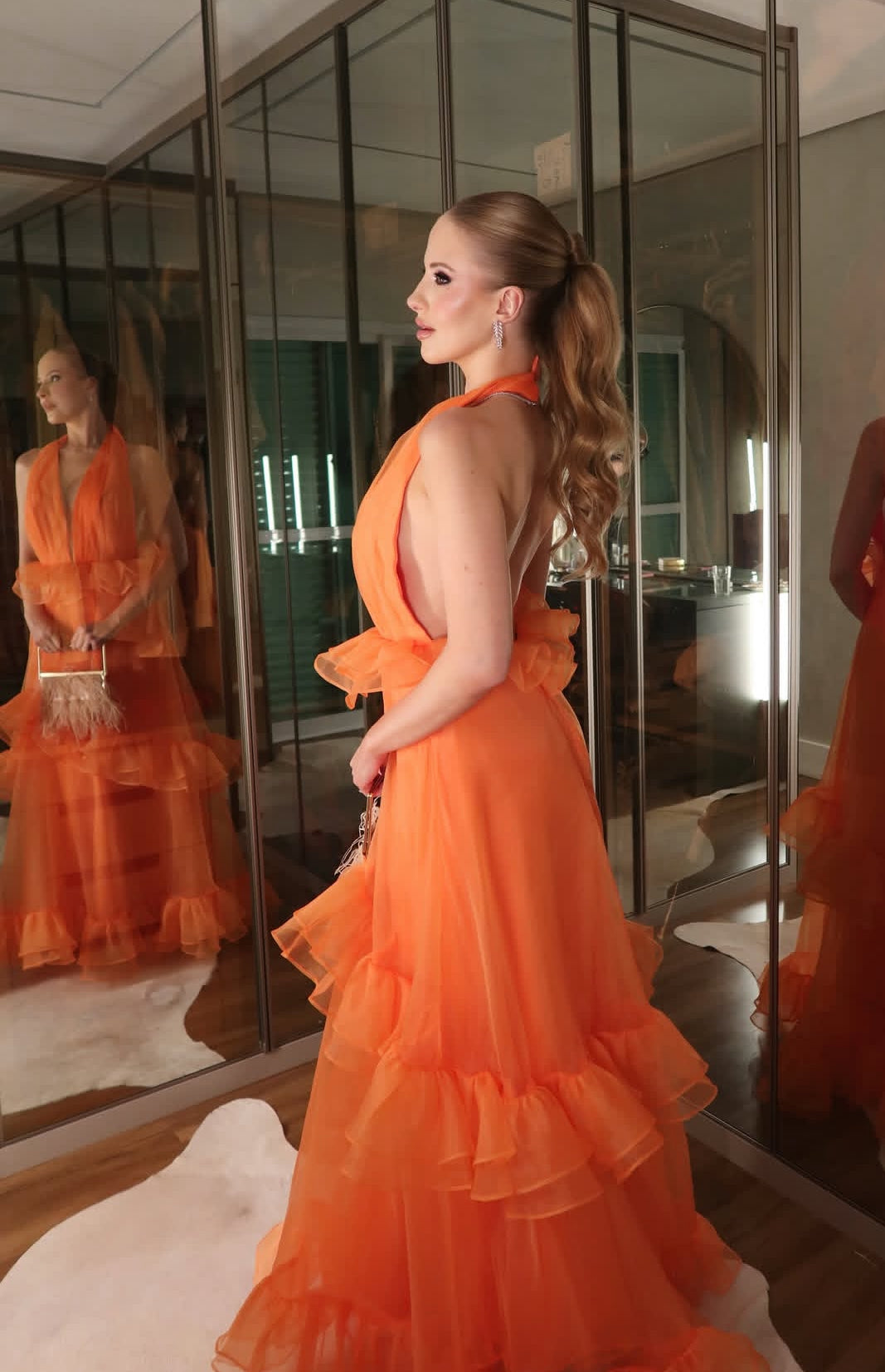 Robe de soirée fourreau noire sexy longue avec fente J8826