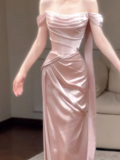 Robe de soirée fourreau noire sexy longue avec fente J8826